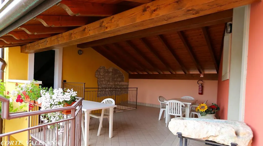 Corte Valesana Lazise 0*,