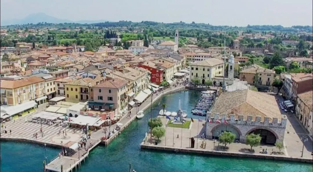 Aparthotel Corte Valesana Lazise Italien