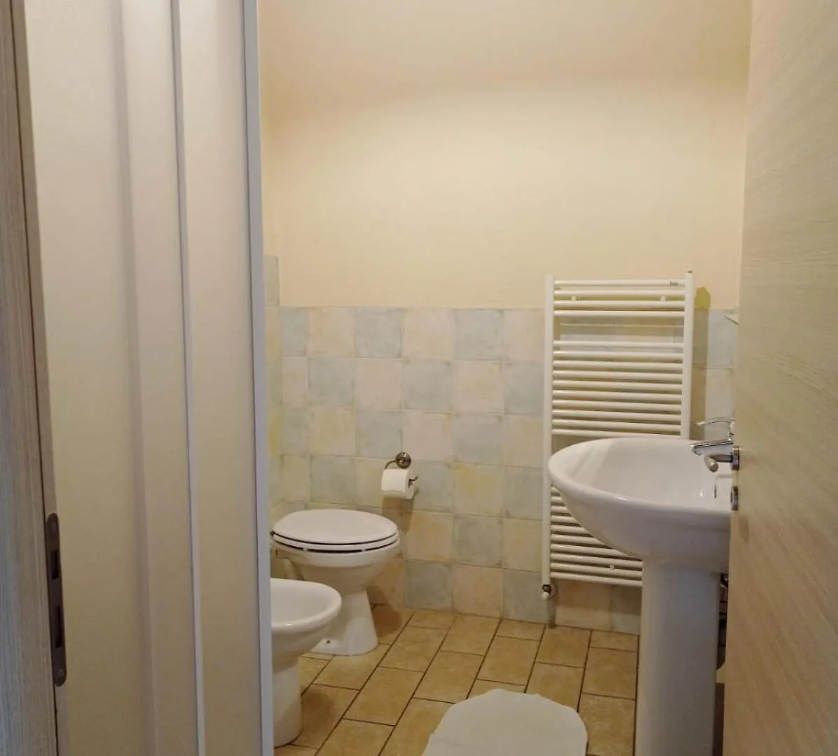 Corte Valesana Lazise Aparthotel